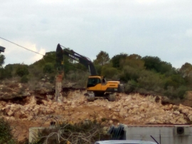 תחילת עבודות עפר גני ילדים ומעון- נובמבר 16(3 תמונות)
